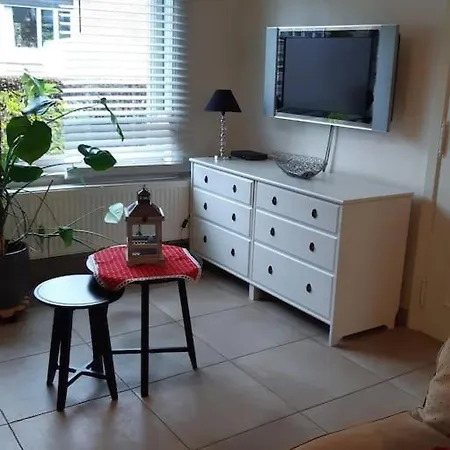 Our Lily House, Een Gezellig Familiehuis In Rustige Omgeving Hébergement de vacances Bruges